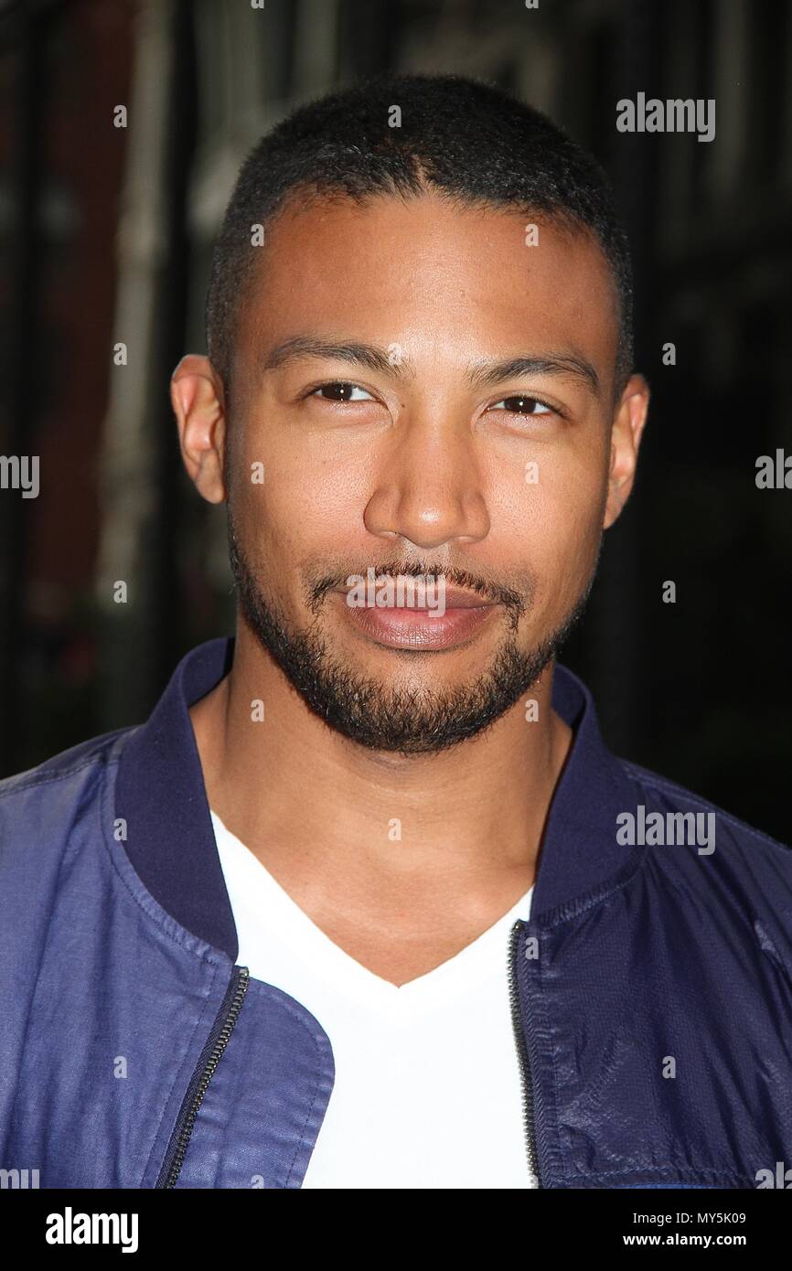 Charles michael davis hi-res stock photography and images - Alamy