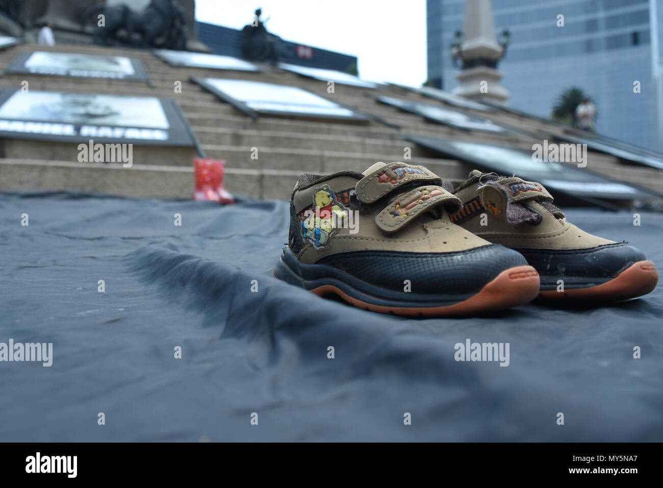 Mexico City, Mexico. 5th June, 2018. Shoes of the deceased kids are seen displayed during the 9th anniversary protest. Demonstration to the impunity and corruption of the Government during the 9 years after the tragedy on 05, June 2009. 25 little girls and 24 little boys died as a result of a fire in the ABC Nursery in Hermosillo, Sonora. Eduardo Bours was the governor. Credit: Carlos Tischler/SOPA Images/ZUMA Wire/Alamy Live News Stock Photo