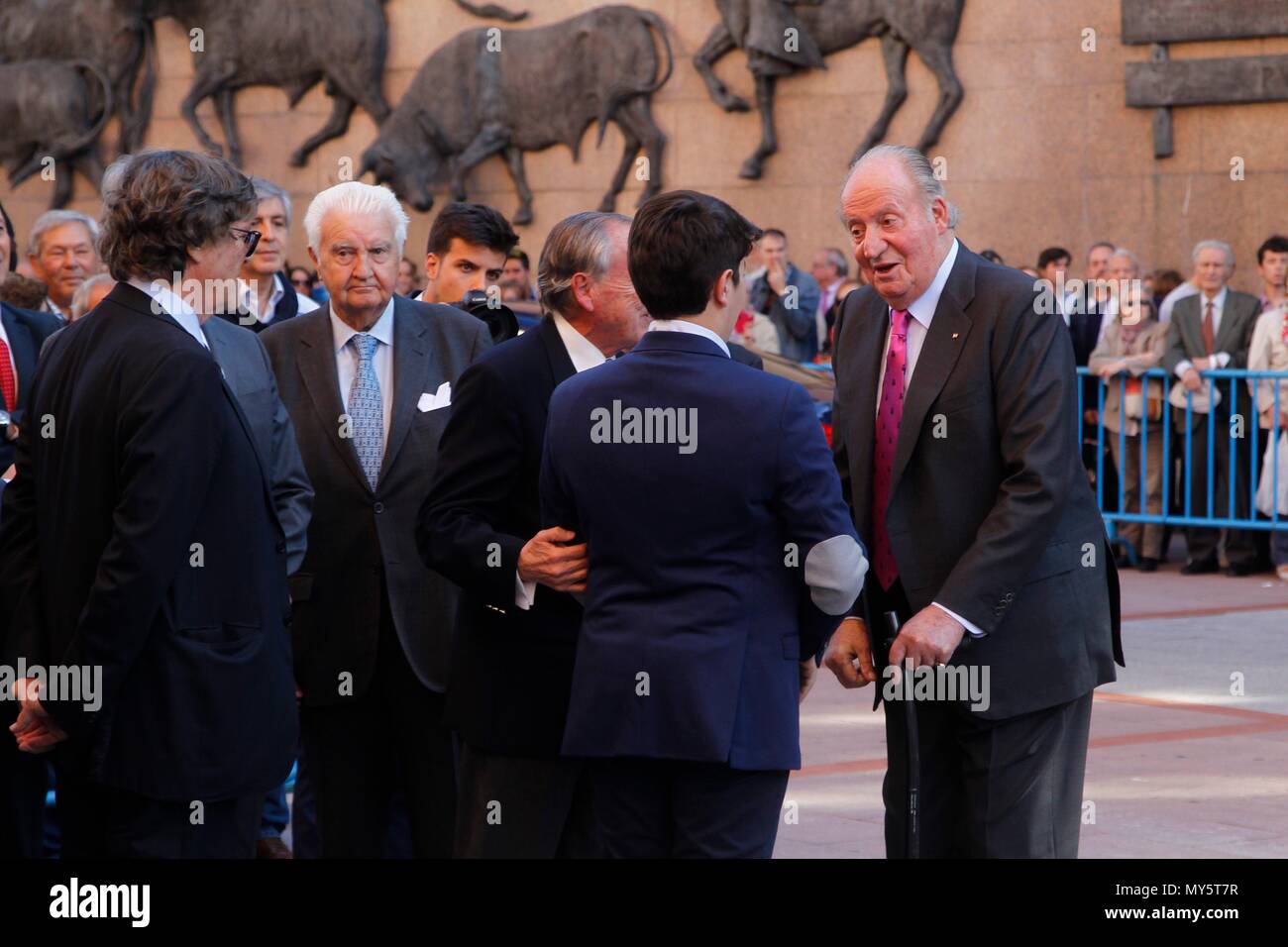 El rey Juan Carlos asiste a la corrida de toros de la Beneficencia. (Photo:  Jose L. Cuesta/261/Cordon Press). Madrid/Spain. Emerit King Juan Carlos I  arrives at the Bullring of Las Ventas, to