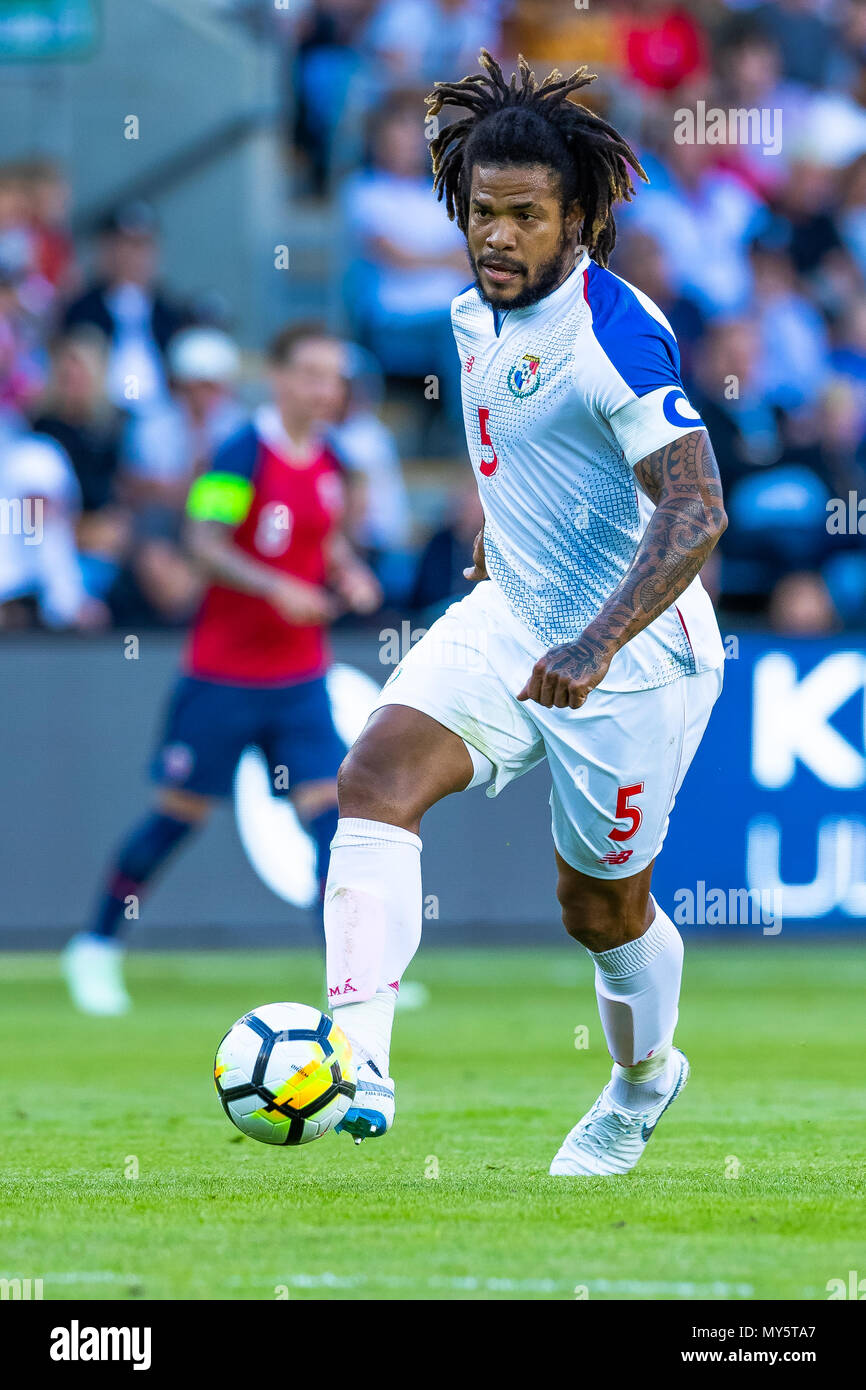 Ullevaal Stadion, Oslo, Norway. 6th June, 2018. International football friendly, Norway versus Panama; Roman Torres of Panama turns away with the ball towards the attack Credit: Action Plus Sports/Alamy Live News Stock Photo