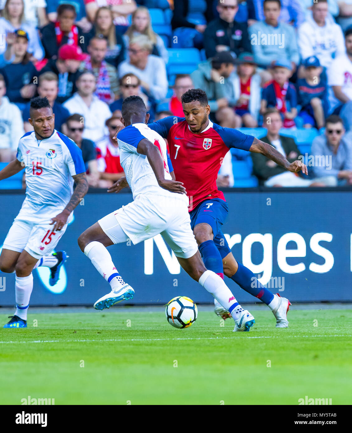 Ullevaal Stadion, Oslo, Norway. 6th June, 2018. International football friendly, Norway versus Panama; Joshua King of Norway competes for the ball against Fidel Escobar and Erick Davis of Panama Credit: Action Plus Sports/Alamy Live News Stock Photo