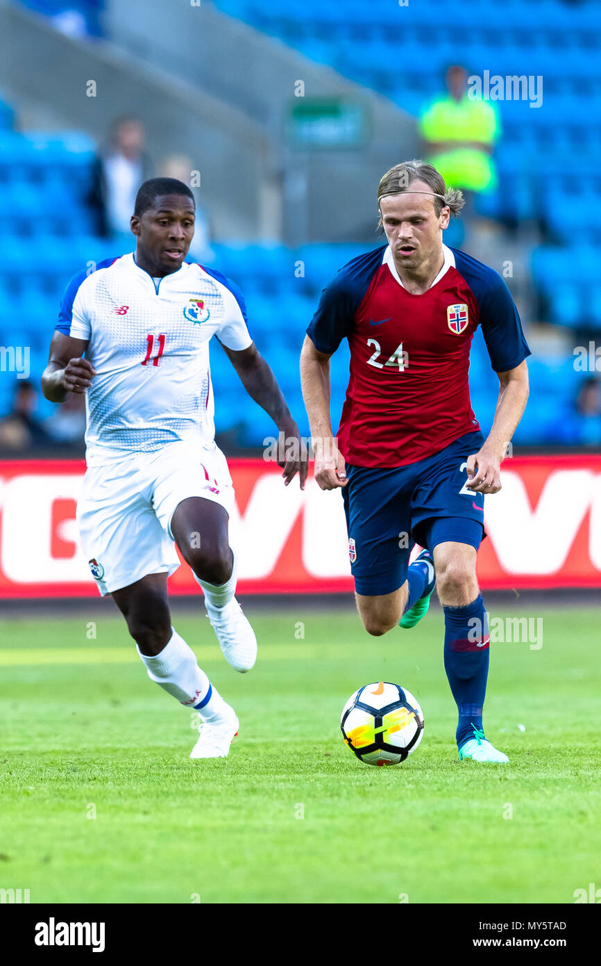 Ullevaal Stadion, Oslo, Norway. 6th June, 2018. International football friendly, Norway versus Panama; Armando Cooper of Panama competes for the ball against Ricardo Avila of Norway Credit: Action Plus Sports/Alamy Live News Stock Photo