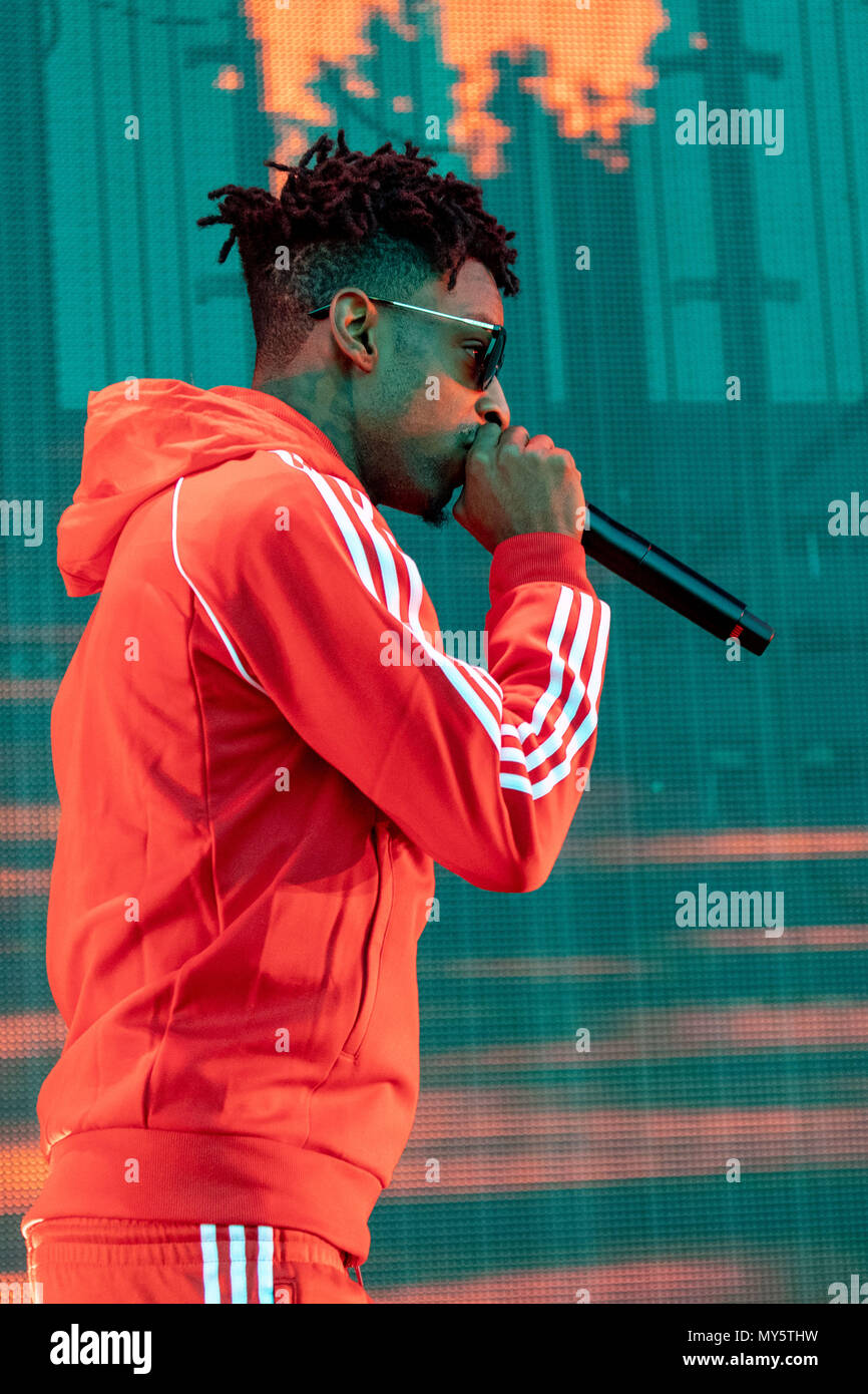 Shayaa bin abraham joseph hires stock photography and images Alamy