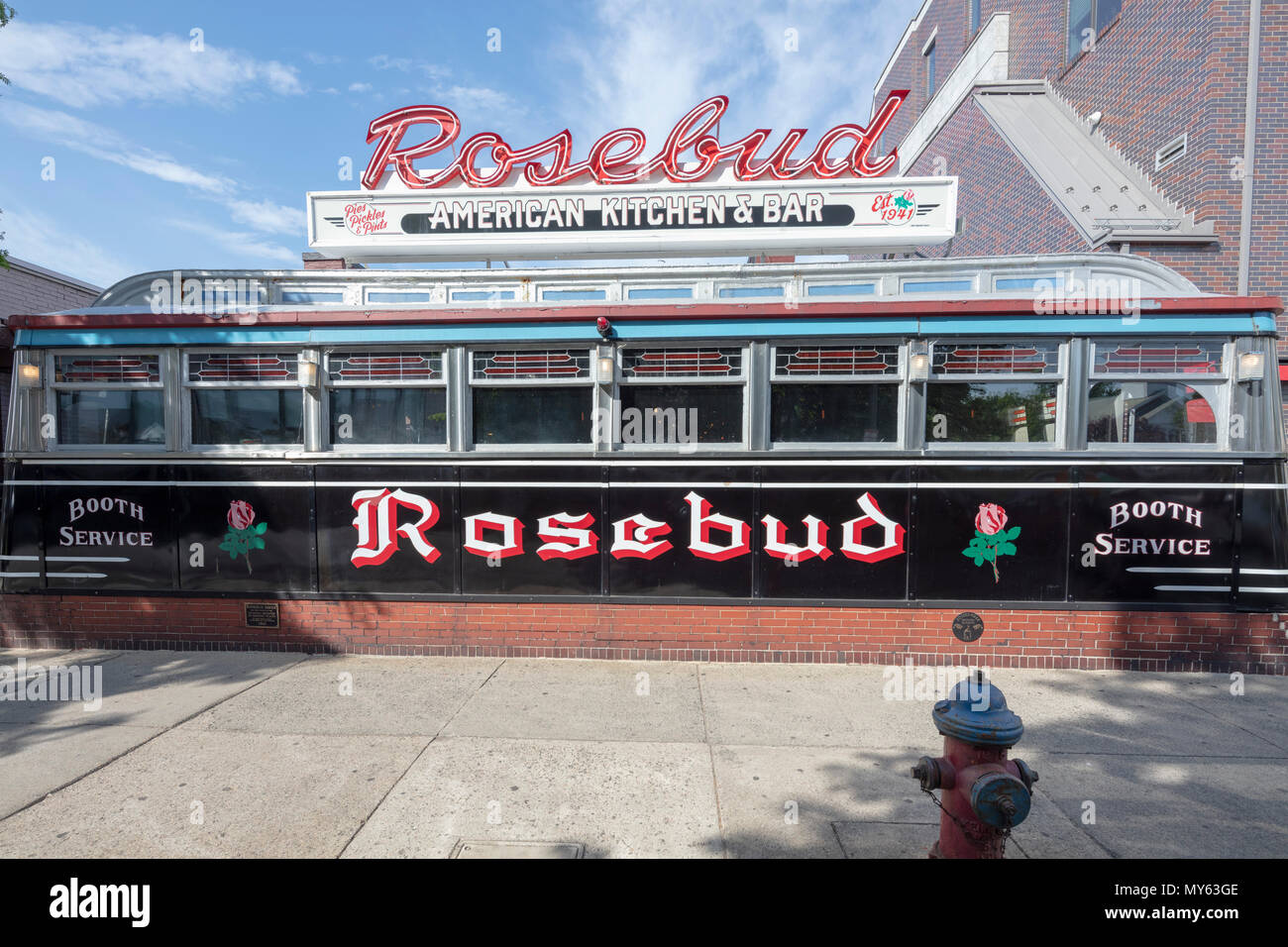 Rosebud American Kitchen and Bar diner, Davis Square, Somerville, Massachusetts, USA Stock Photo