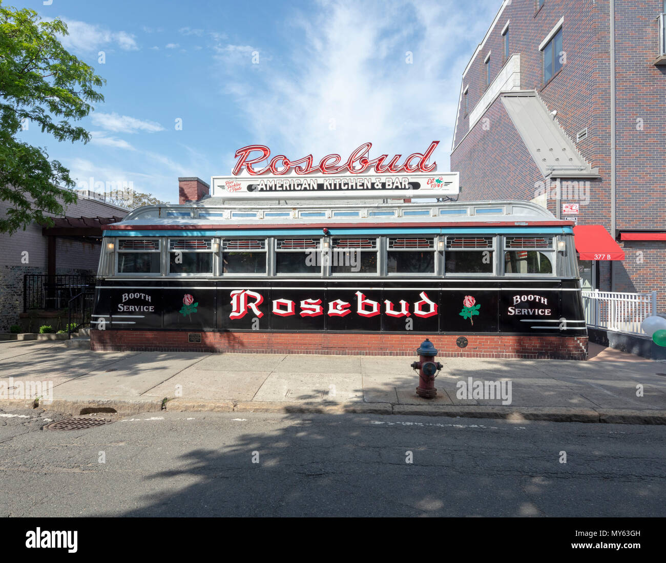 Rosebud American Kitchen and Bar diner, Davis Square, Somerville, Massachusetts, USA Stock Photo