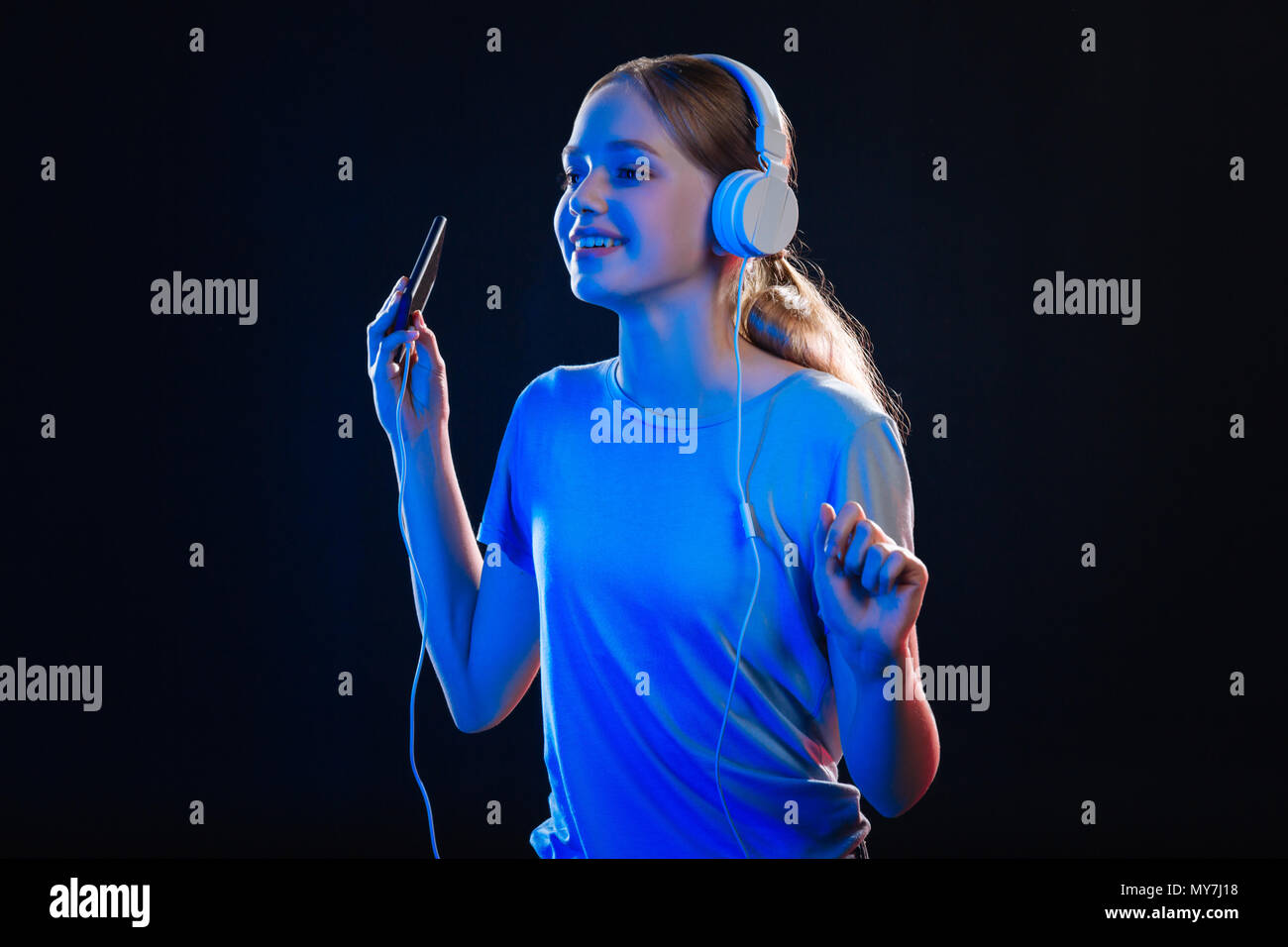 Young teen dancing hi-res stock photography and images - Alamy
