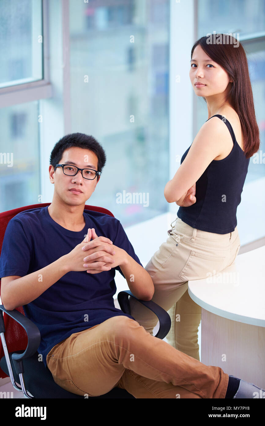 Asian business meeting chinese hi-res stock photography and images - Alamy