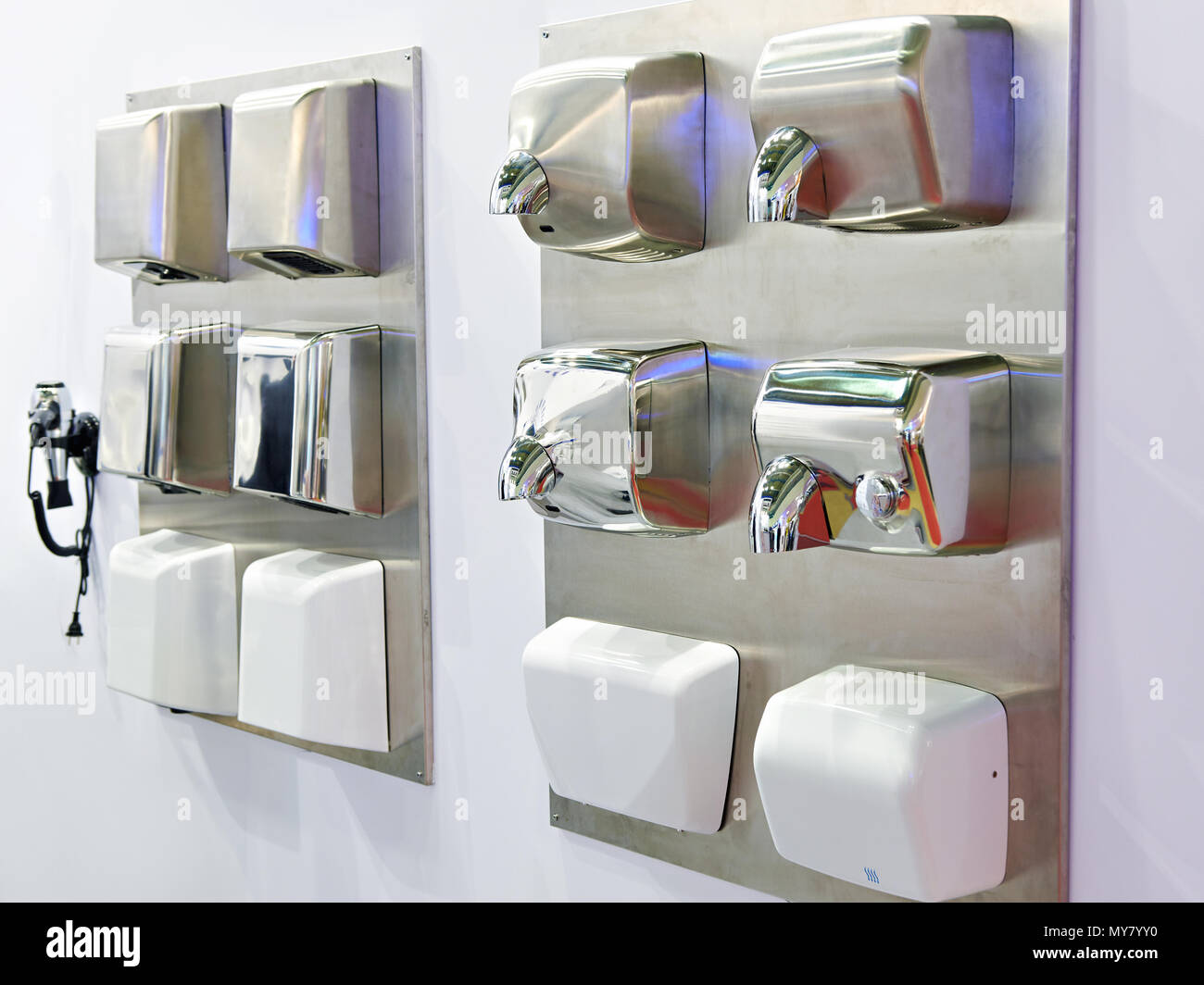Hand dryers hires stock photography and images Alamy