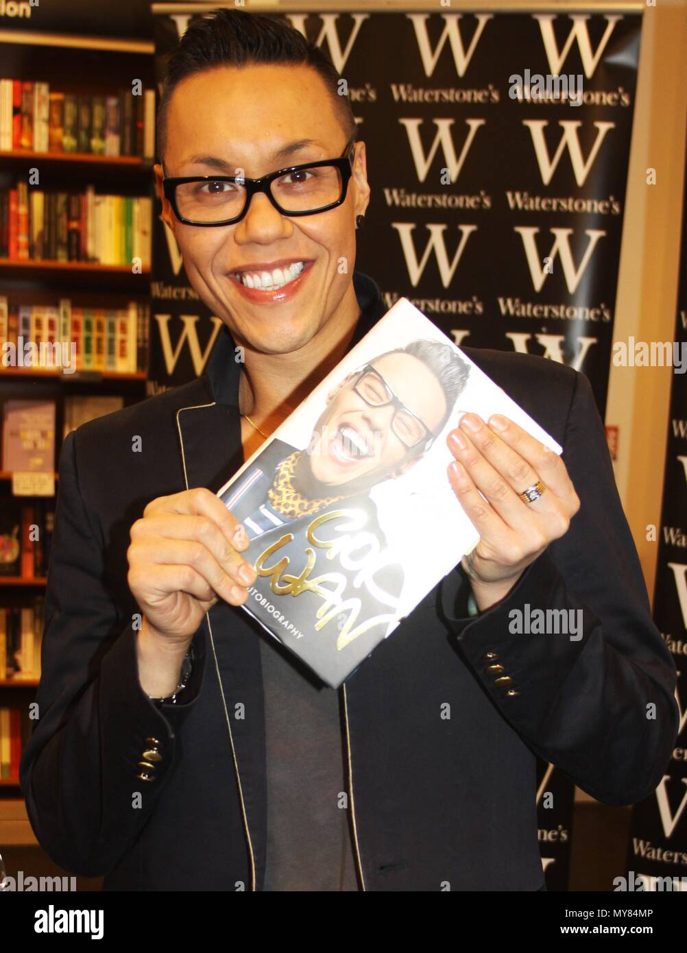Liverpool,Uk, Gok Wan signs copies of his autobiography in waterstones liverpool one, credit Ian Fairbrother/Alamy Stock Photos Stock Photo