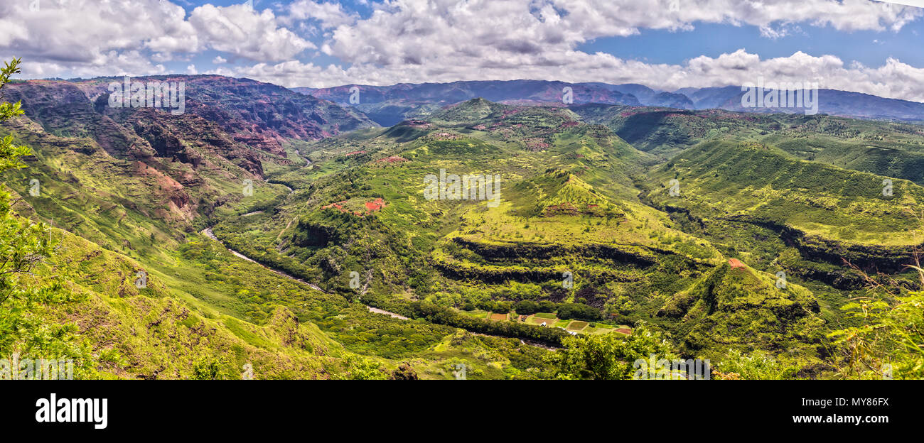 Impression of the Beautiful Garden Island Kauai Stock Photo Alamy