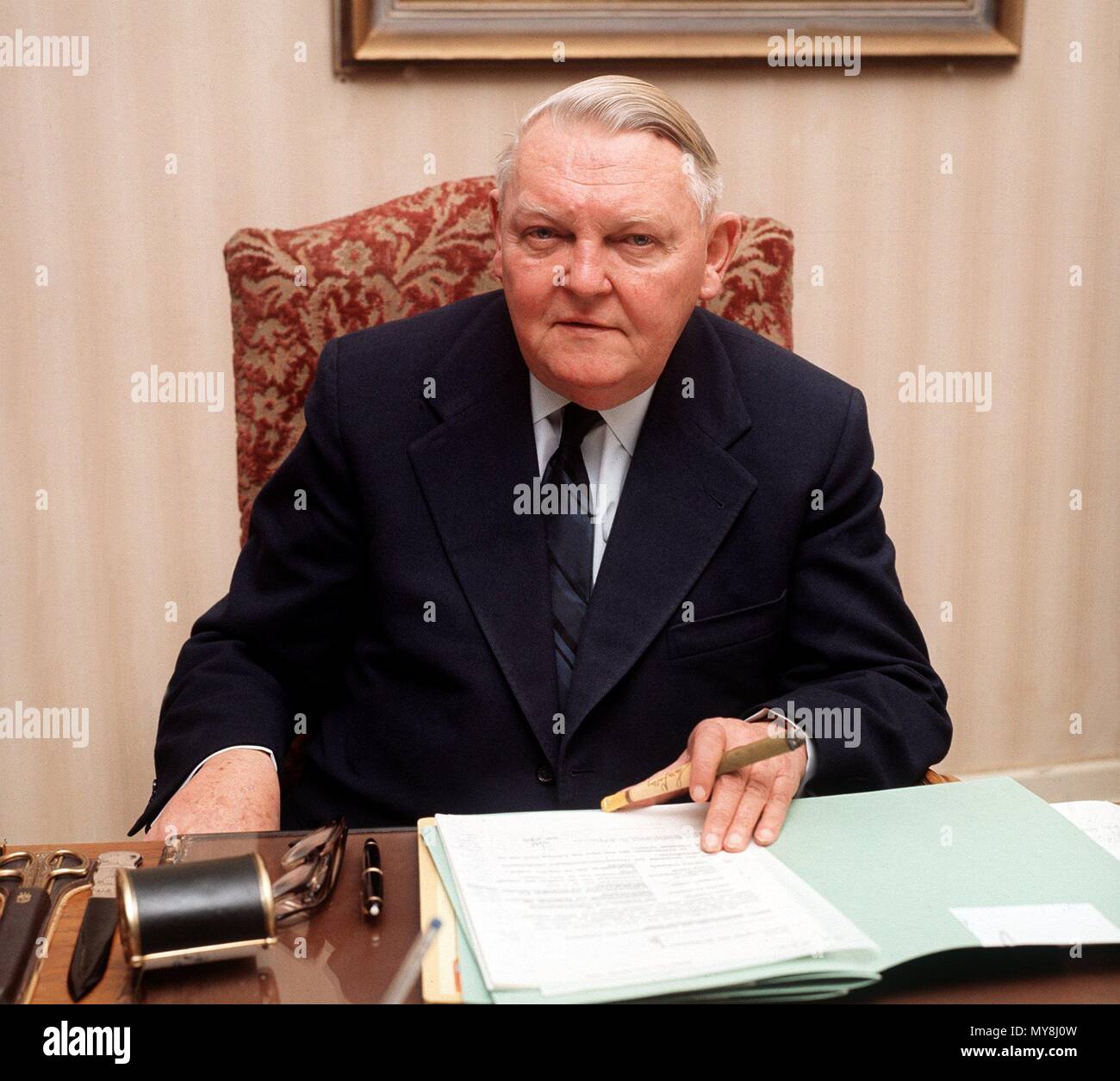 Ludwig Erhard, pictured at his desk at Palais Schaumburg in Bonn, Germany, in the 1960s. Erhard was Economy Minister of the Federal Republic of Germany from 1949 to 1963, and chancellor from 1963 to 1966. | usage worldwide Stock Photo