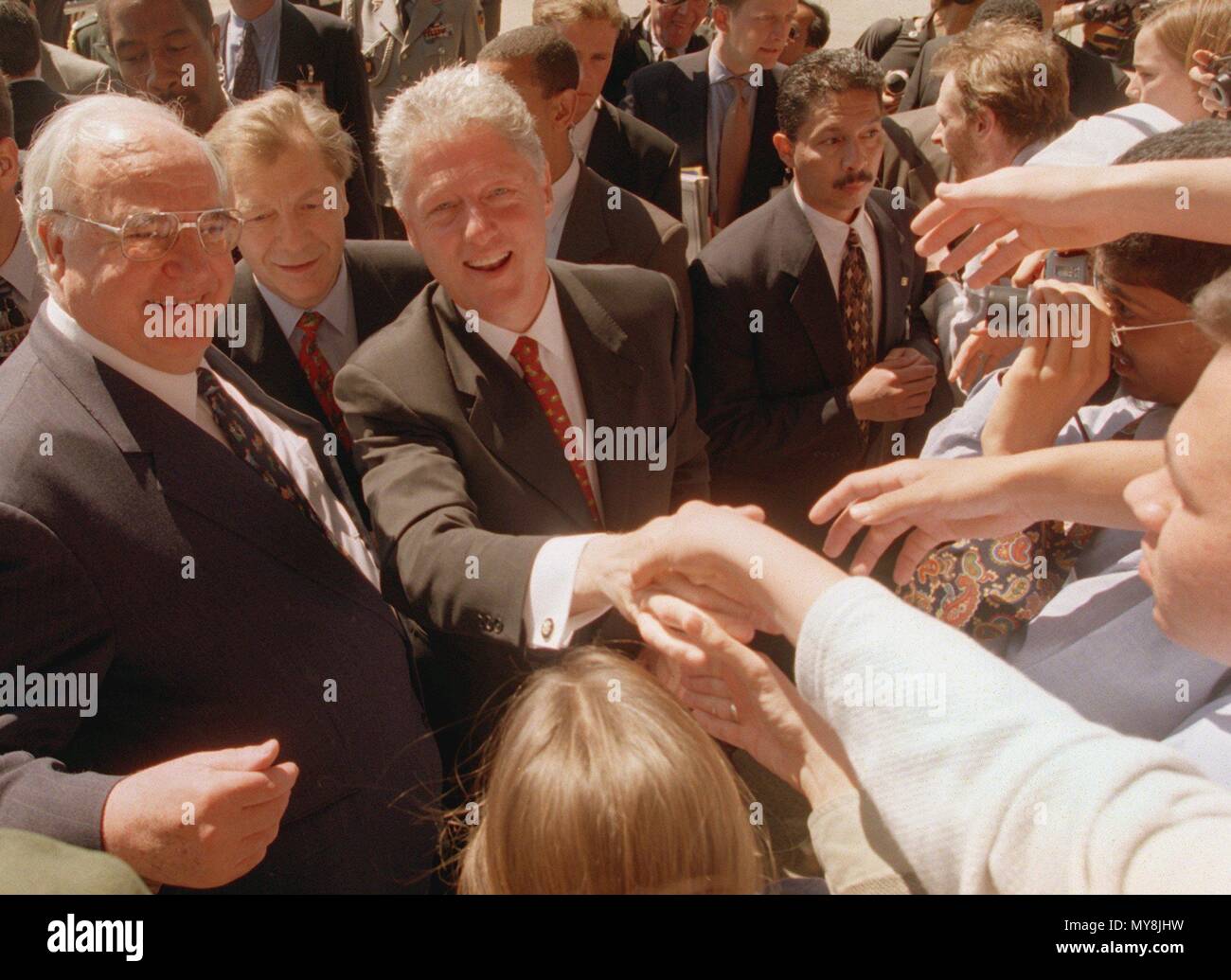 Bill clinton laughing hi-res stock photography and images - Alamy