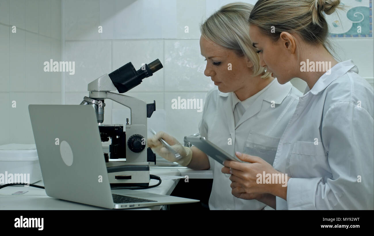 Histopathology slide hi-res stock photography and images - Alamy