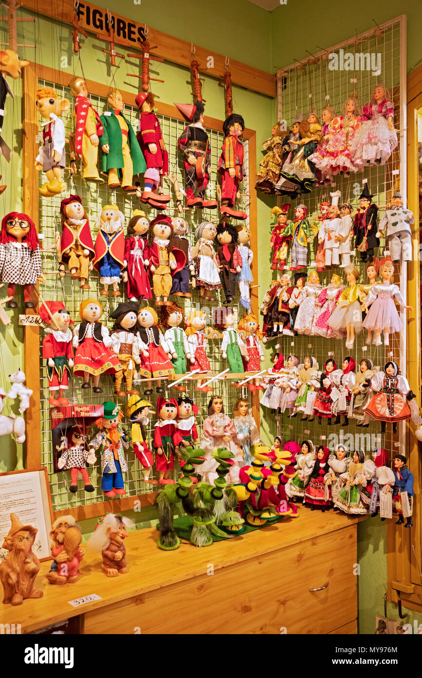 Marionettes and other children's locally made toys for sale at Ceske Hracky  U Zlateho Iva in Prague, Czech Republic Stock Photo - Alamy