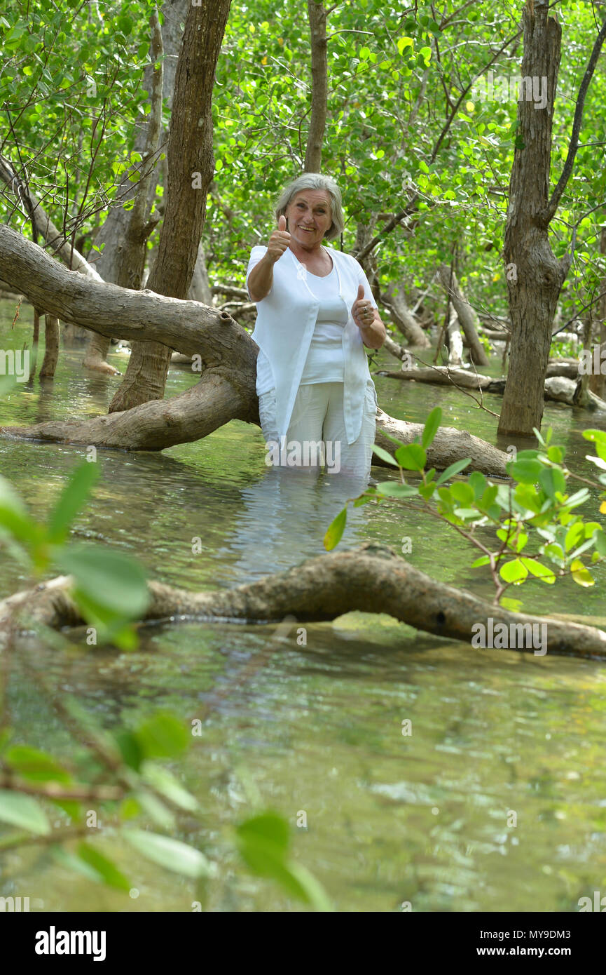 Elderly beach care hi-res stock photography and images - Alamy