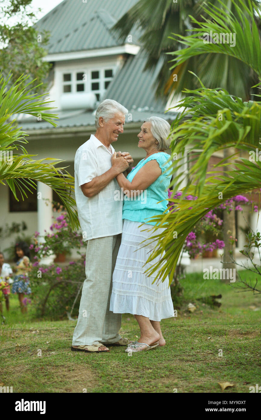 Elderly female friends hi-res stock photography and images - Alamy