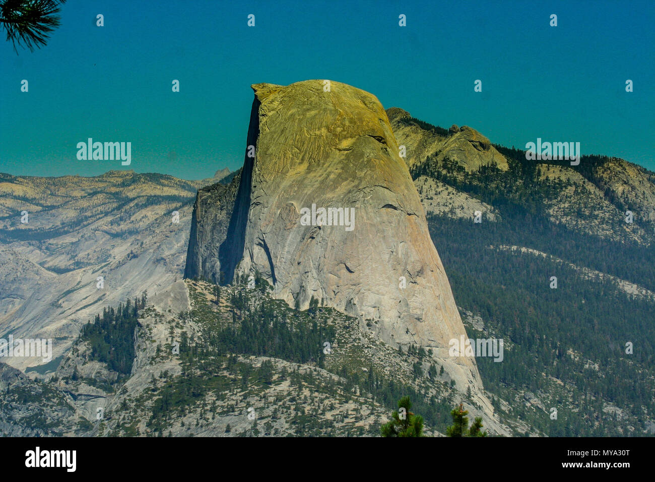 Overview yosemite national park hi-res stock photography and images - Alamy