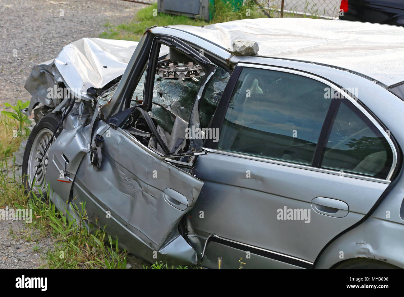 High Speed Head on Car Collision Traffic Accident Stock Photo Alamy
