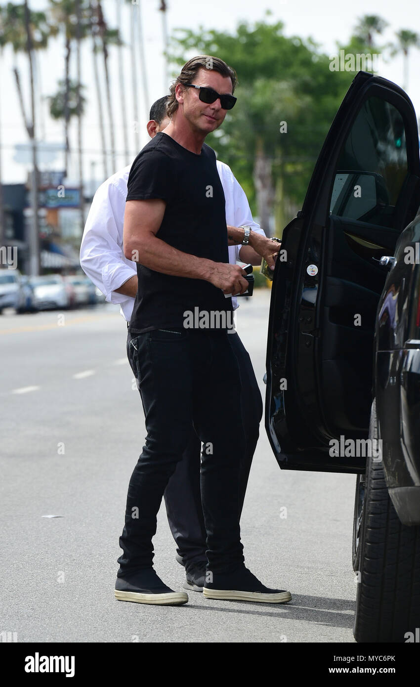 Gavin Rossdale and Sophia Thomalla have lunch Featuring: Gavin Rossdale