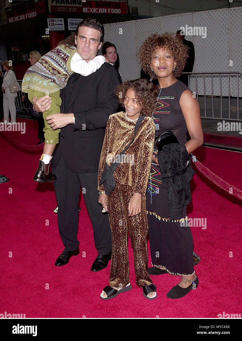 Alfre woodard and husband hi-res stock photography and images - Alamy