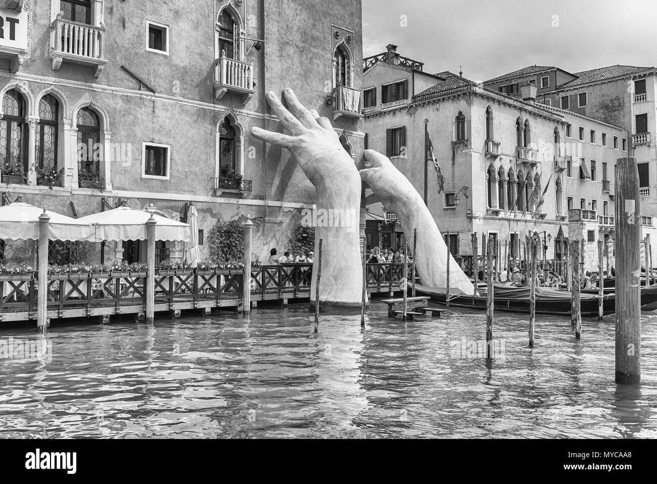 Giant hands sculpture venice hires stock photography and images Alamy