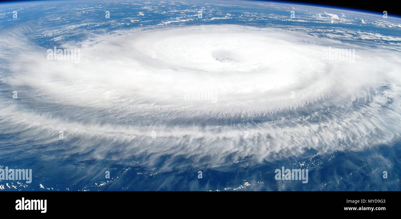 Los cinco huracanes más caros de la historia en Estados Unidos, image size:1300x711