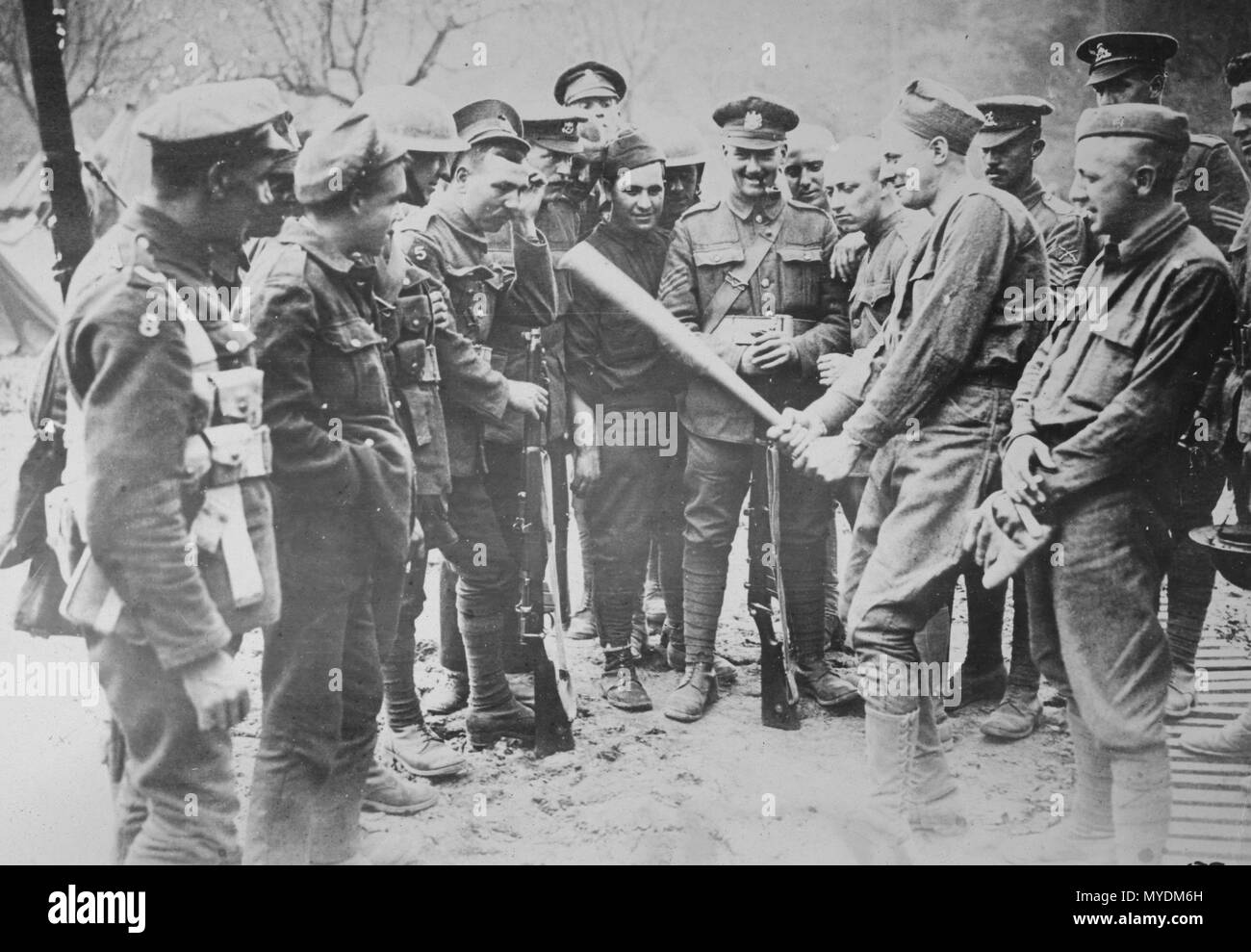 American soldiers teach British comrades better points of baseball WW I 1918 Stock Photo