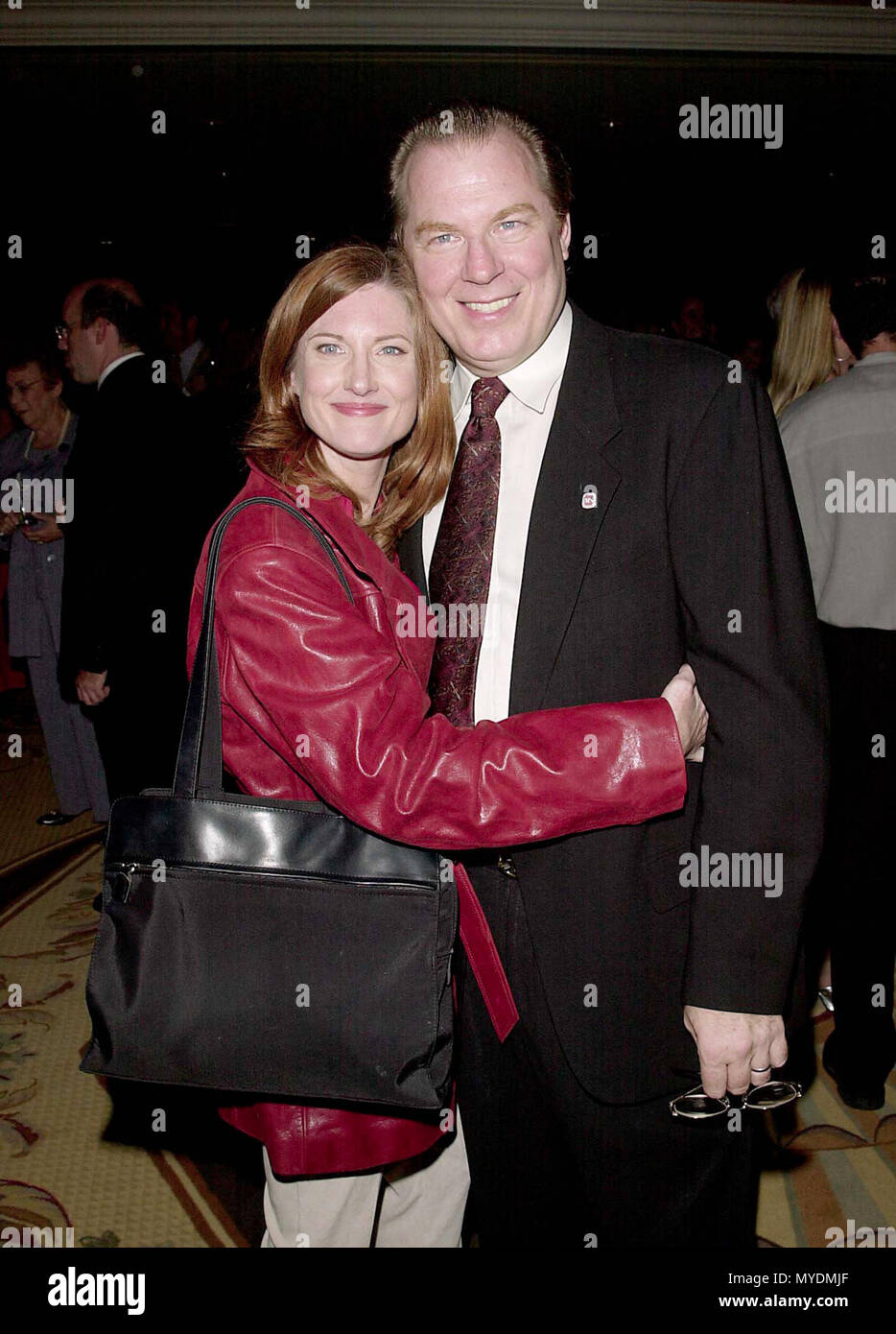 02 Oct 2000, Los Angeles, California, USA --- Original caption: Dinner of Champions - Organized by the National Multiple Sclerosis Society at the Century Plaza. --- Image by © . / USAMichael McKean and Annette O'Toole Red Carpet Event, Vertical, USA, Film Industry, Celebrities,  Photography, Bestof, Arts Culture and Entertainment, Topix Celebrities fashion /  Vertical, Best of, Event in Hollywood Life - California,  Red Carpet and backstage, USA, Film Industry, Celebrities,  movie celebrities, TV celebrities, Music celebrities, Photography, Bestof, Arts Culture and Entertainment,  Topix,  vert Stock Photo