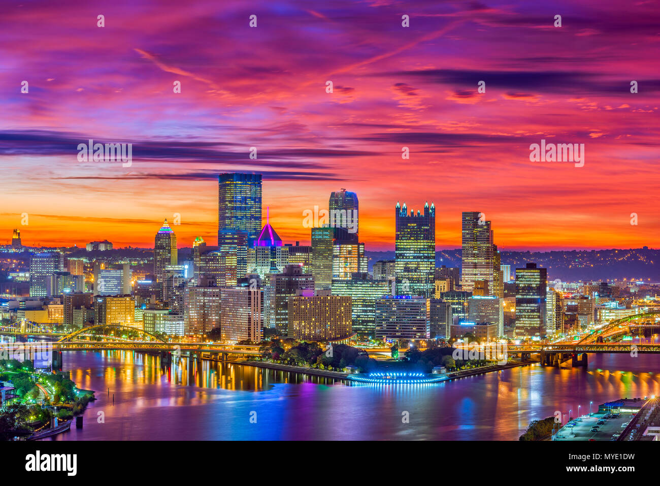 Pittsburgh, Pennsylvania, USA downtown skyline on the rivers at dawn. Stock Photo