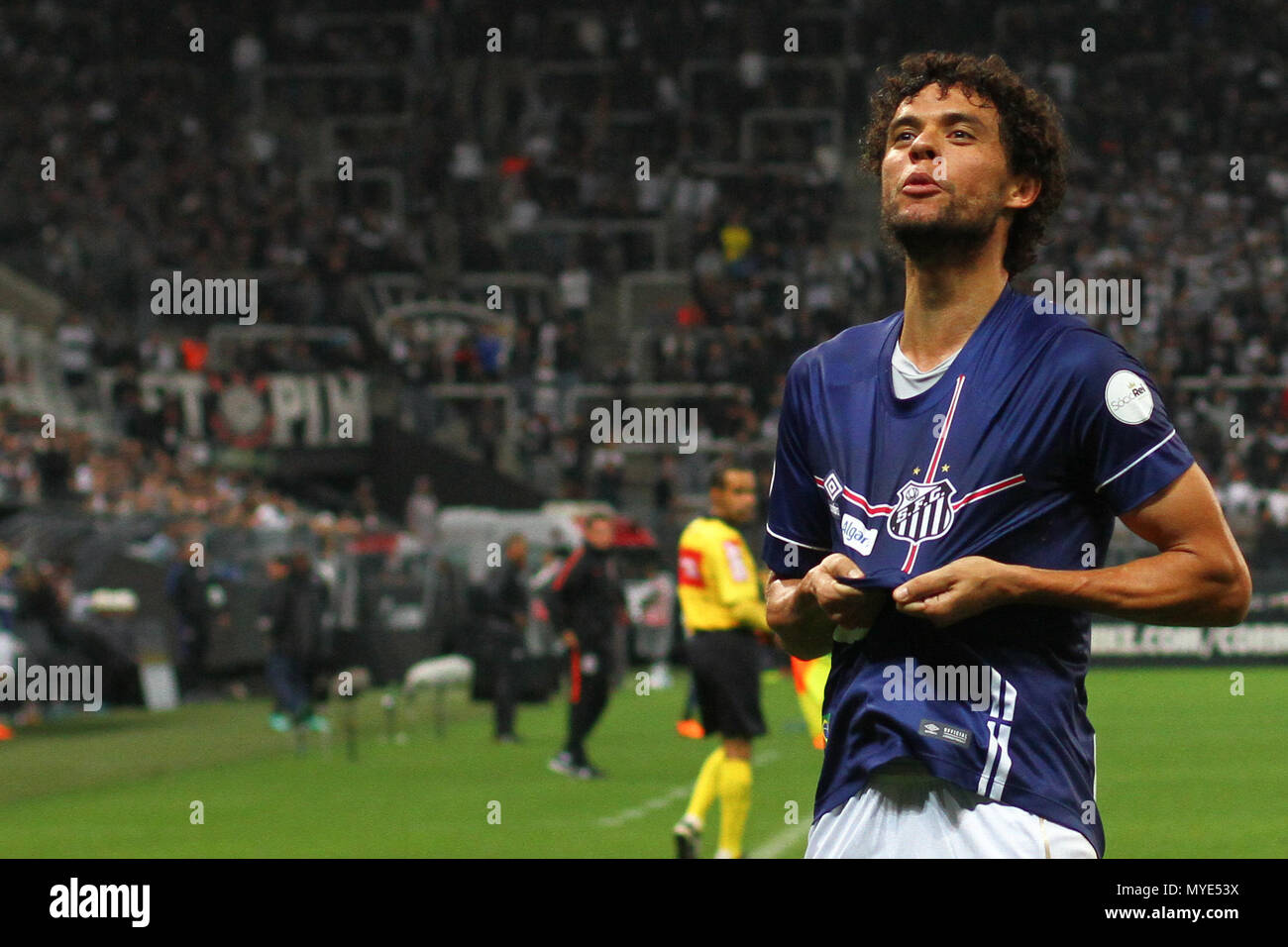 Sao Paulo Sp 06 06 18 Corinthians X Santos Victor Ferraz Celebrates His Goal During The Match