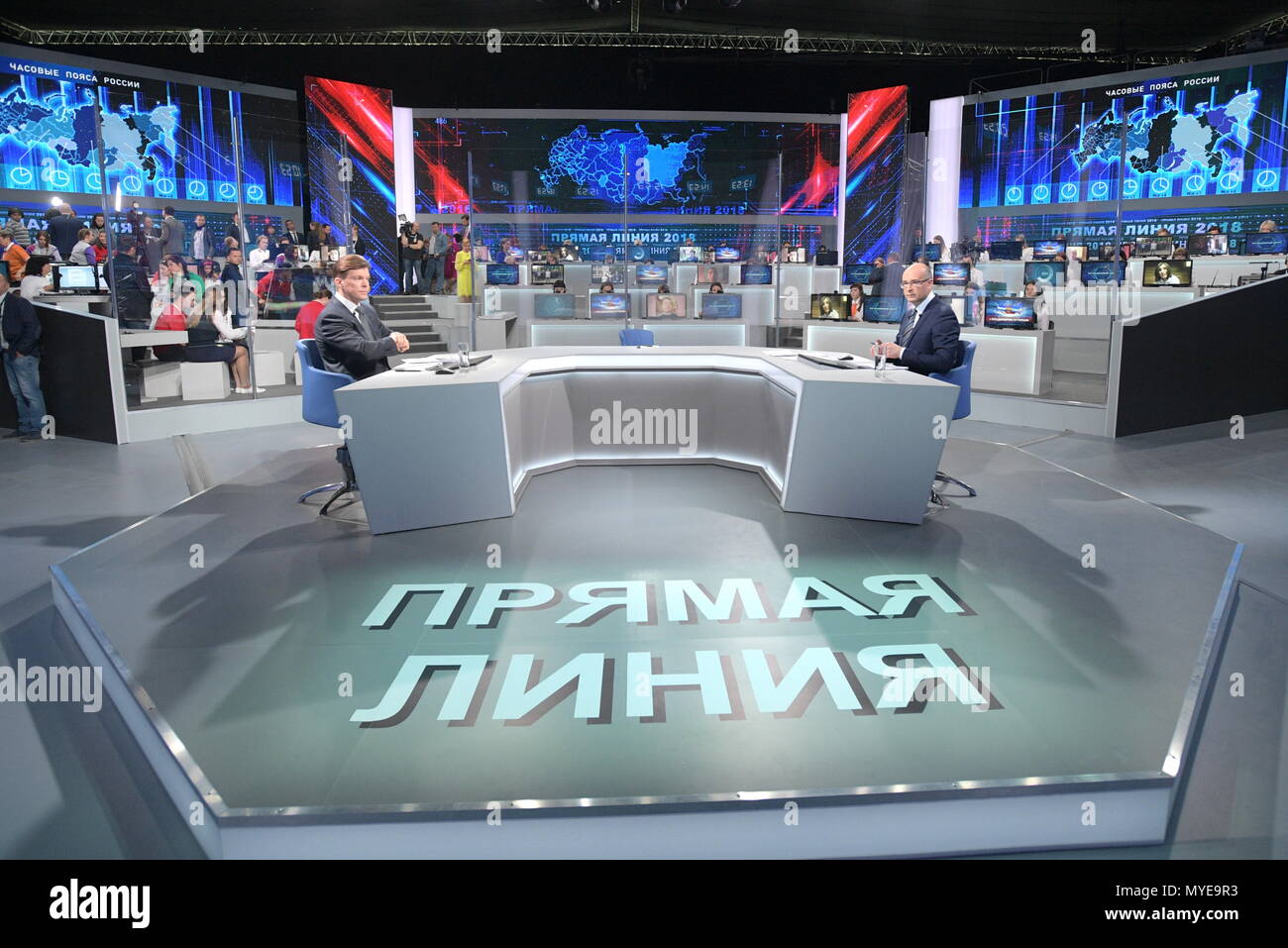 Kirill Kleimenov - TV Channel I Channel One: biography, personal life, career 12 Kirill Kleimenov - TV Channel I Channel One: biography, personal life, career 95