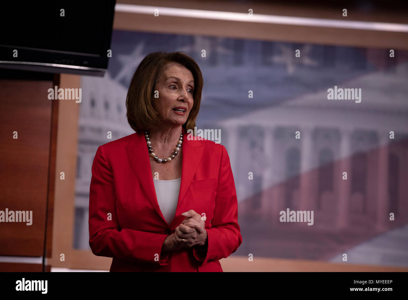 Washington, United States Of America. 07th June, 2018. House Democratic Leader Nancy Pelosi, Democrat of California, speaks with reporters during her weekly press conference on Capitol Hill in Washington, DC on June 7, 2018. Credit: Alex Edelman/CNP | usage worldwide Credit: dpa/Alamy Live News Stock Photo
