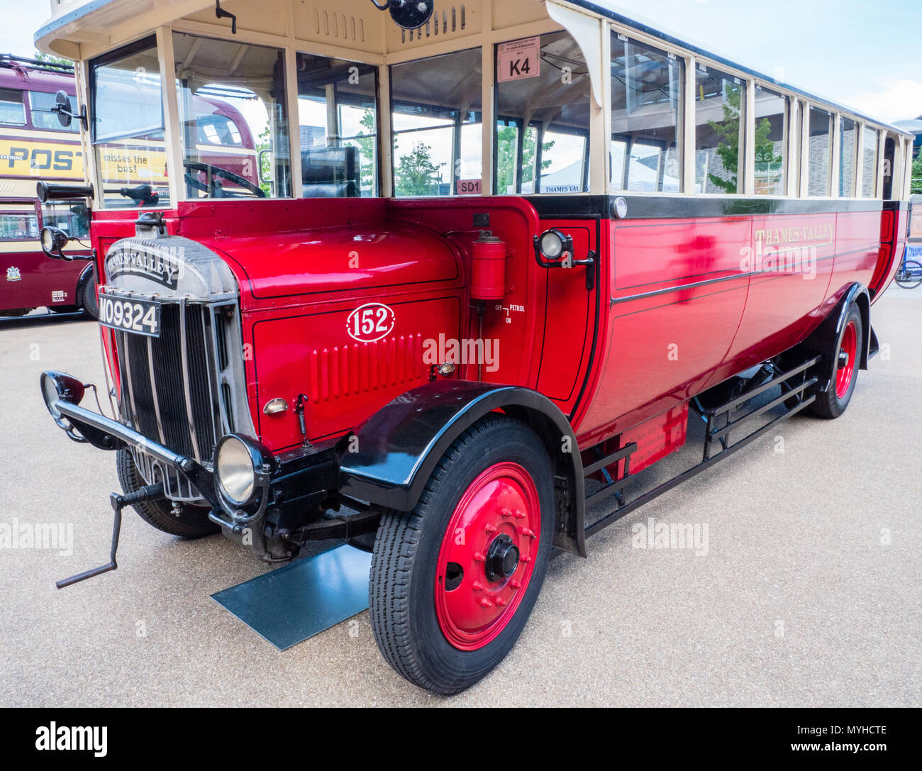 Thames Valley Traction, Vintage Retro, Thames Valley Buses, Reading