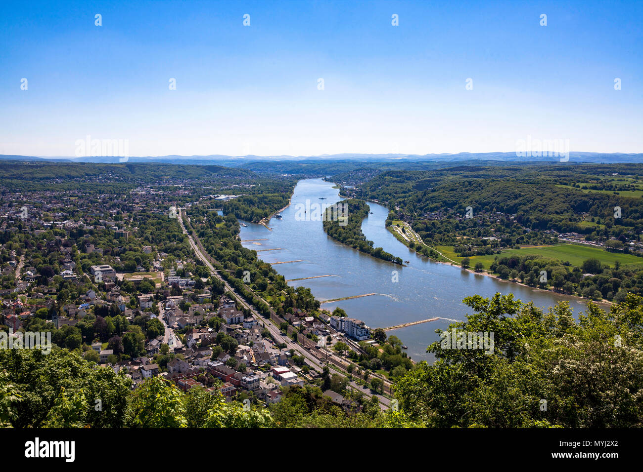 Germany, Siebengebirge, view from the Drachenfels mountain in Koenigswinter to the river Rhine, view to the south, Nonnenwerth island.  Deutschland, S Stock Photo