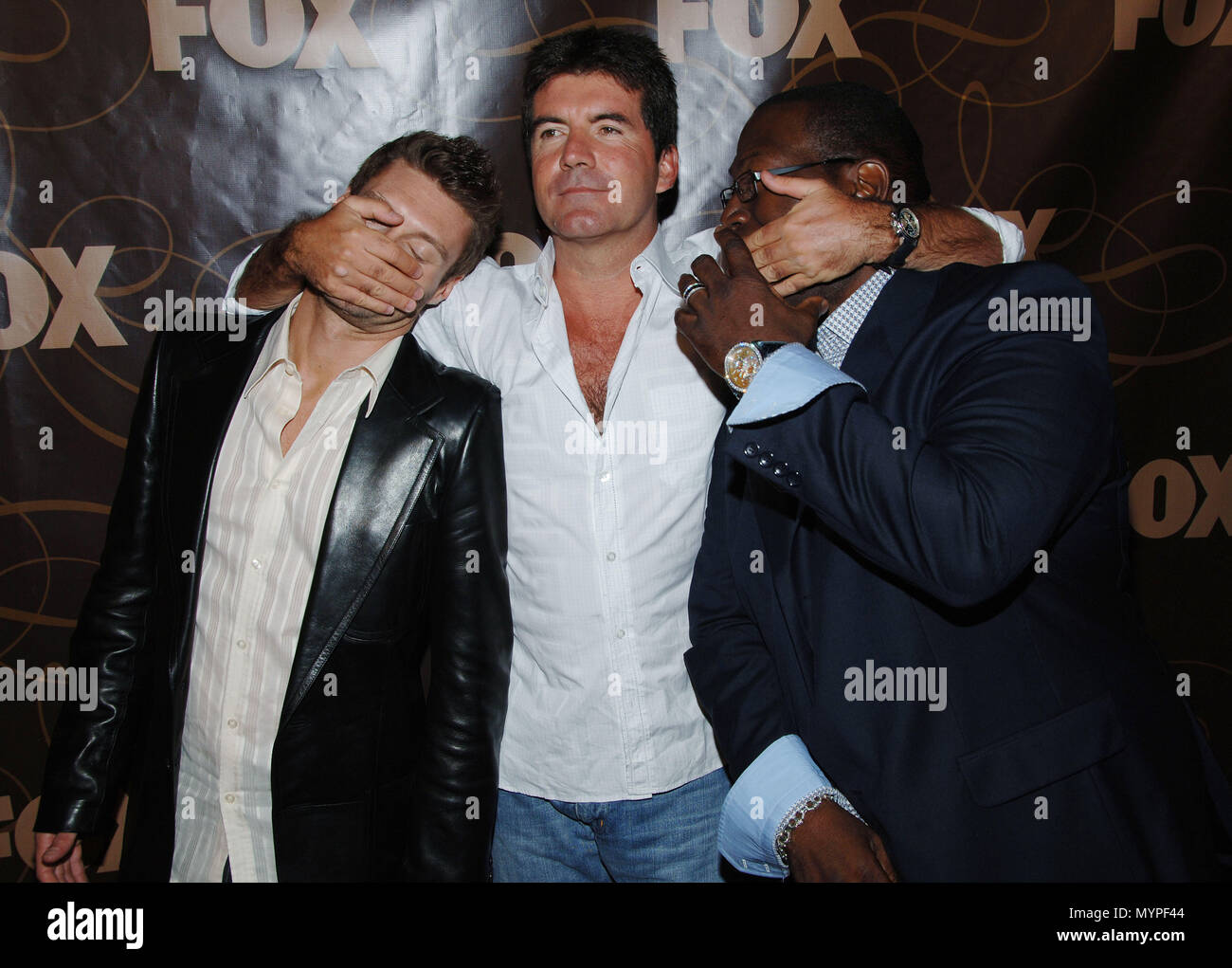 04_seacrestr_simonc_jackson event in hollywood life california hi-res