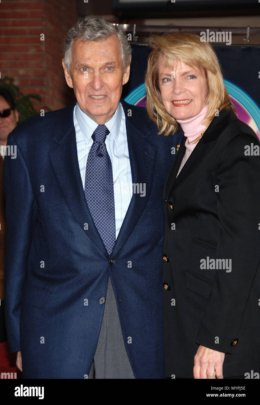 Si And His Wife And Kids