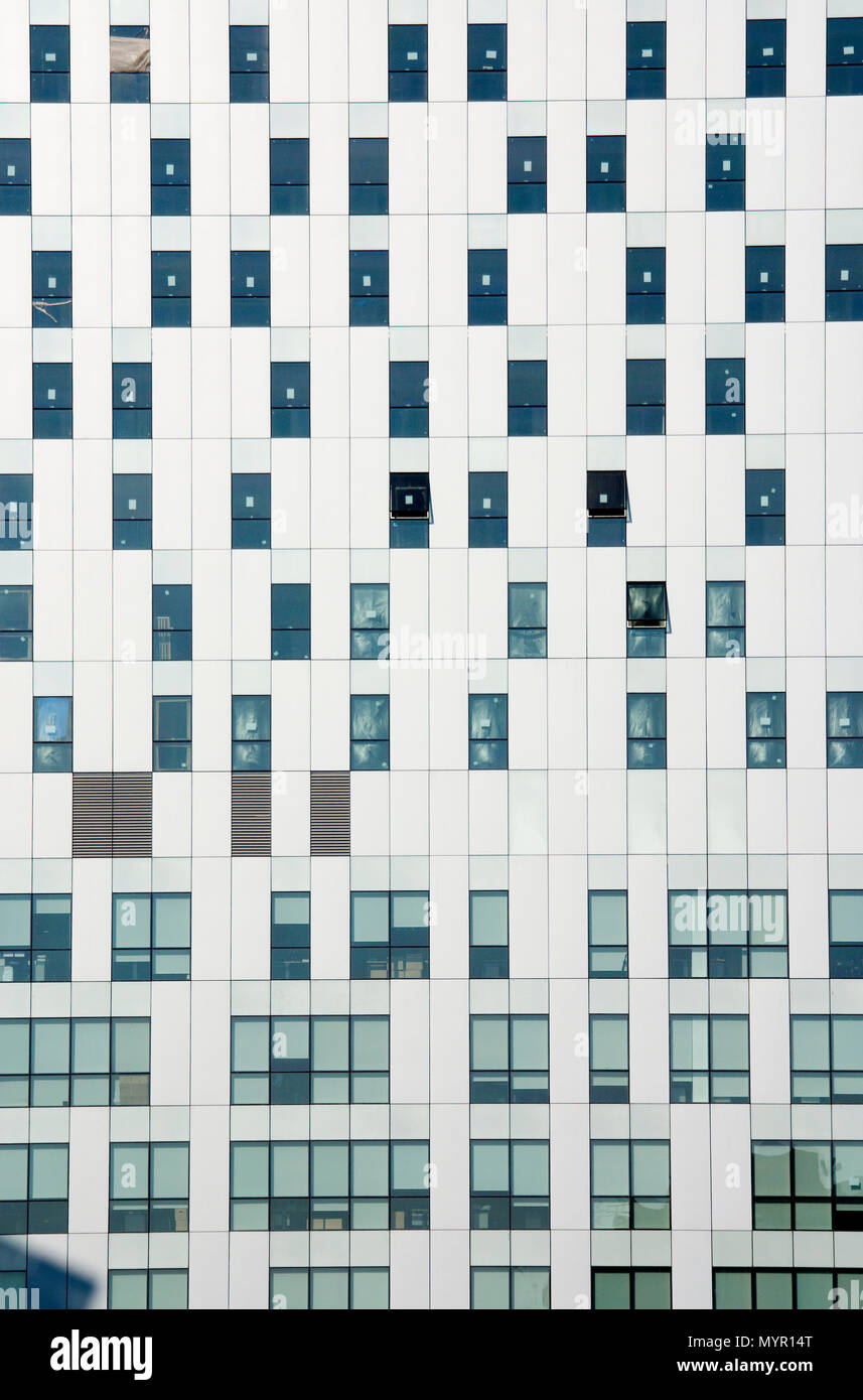 Detached Financial Building FInancial building in the city Stock Photo - Alamy