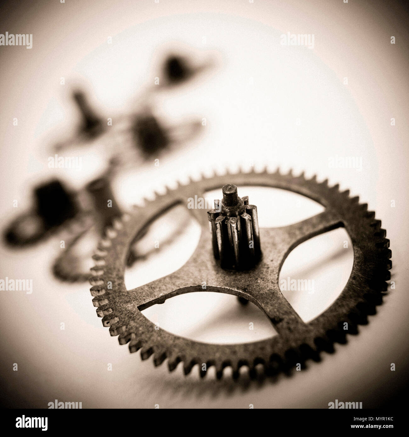 Spinning wheel cog hires stock photography and images Alamy