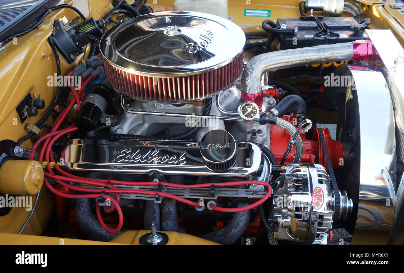 Laval,Canada,11 May,2018.Close-up details of an American V8 muscle-car engine at a local car show.Credit:Mario Beauregard/Alamy Live News Stock Photo