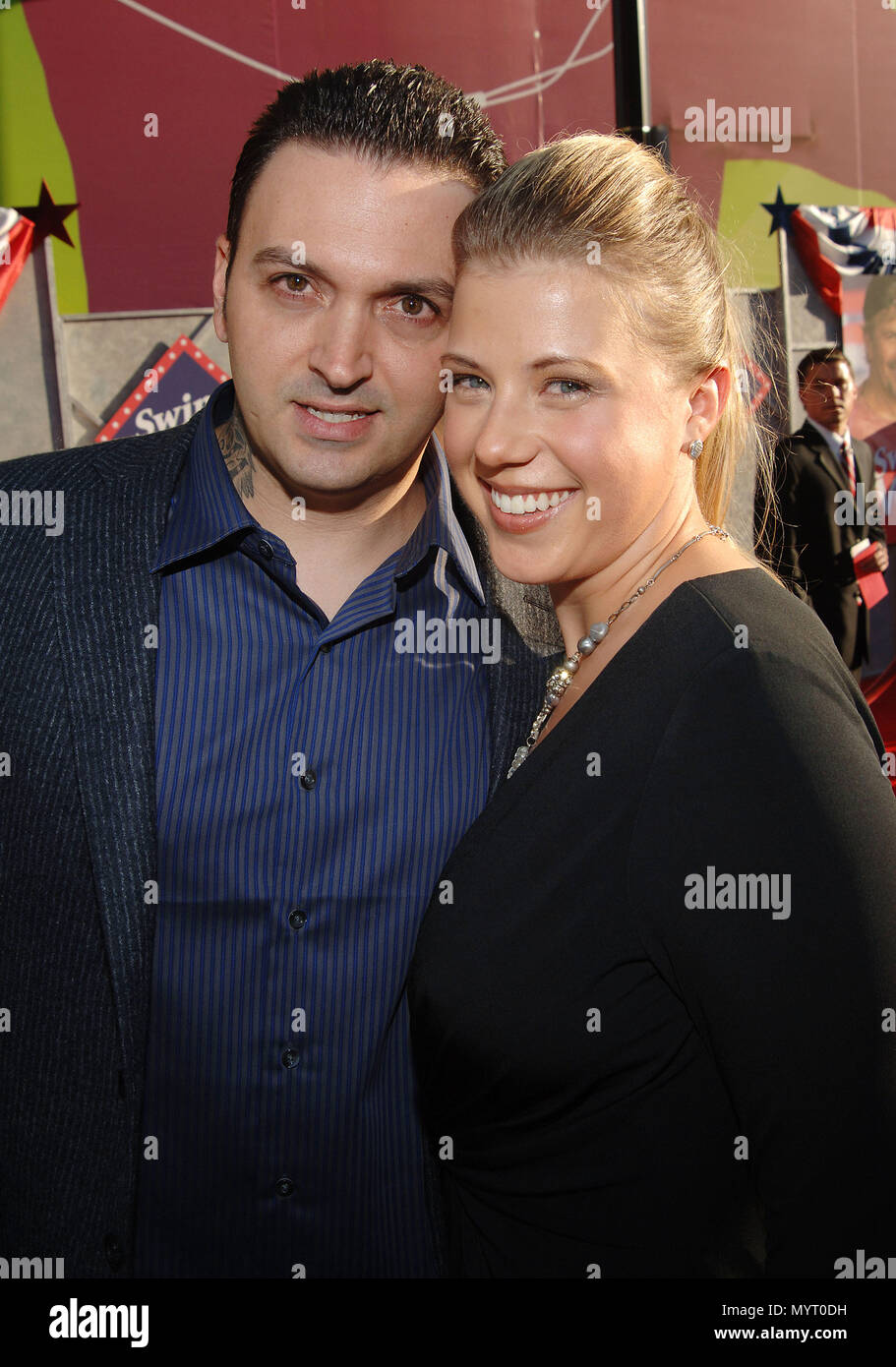 28 Family ideas | candace cameron bure family, cameron bure, candace cameron, image size:911x1390