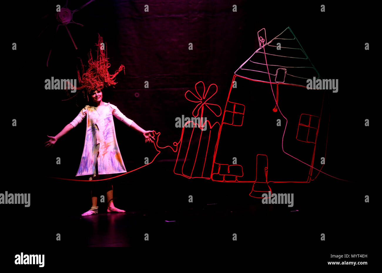 Beirut, Lebanon. 7th June, 2018. An artist from Armenian Yerevan State