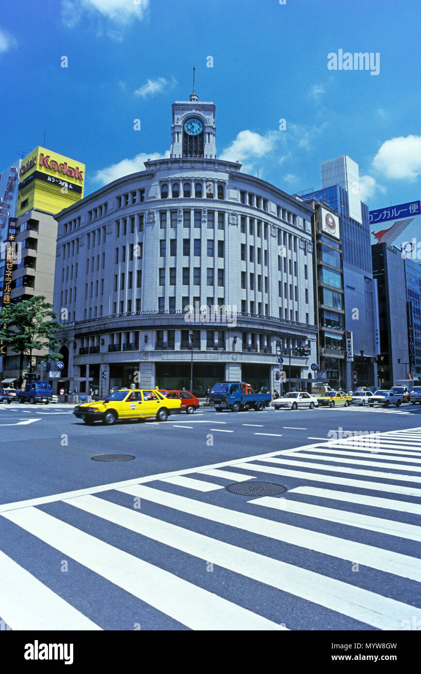 1992 HISTORICAL WACO DEPARTMENT STORE GINZA TOKYO JAPAN Stock Photo