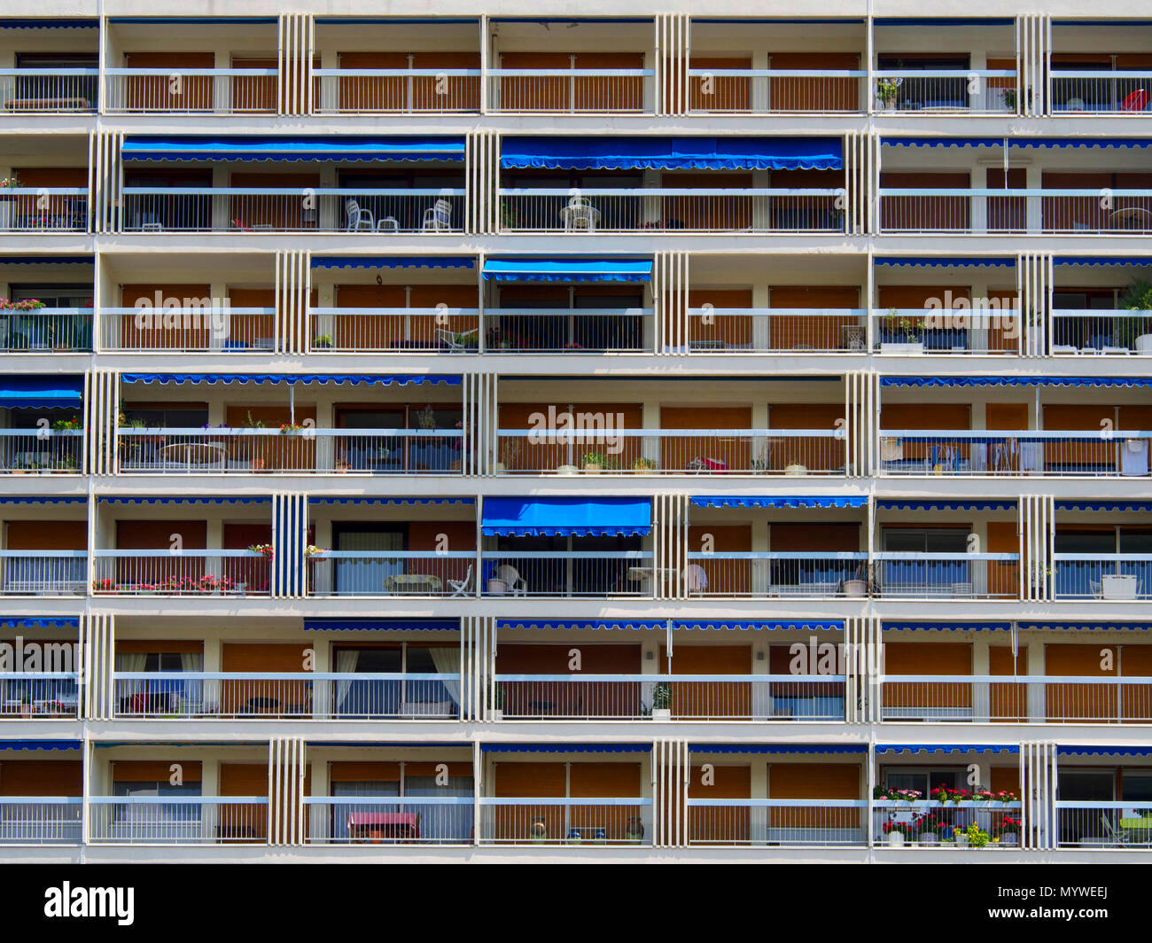 Block of flats balcony hi-res stock photography and images - Alamy