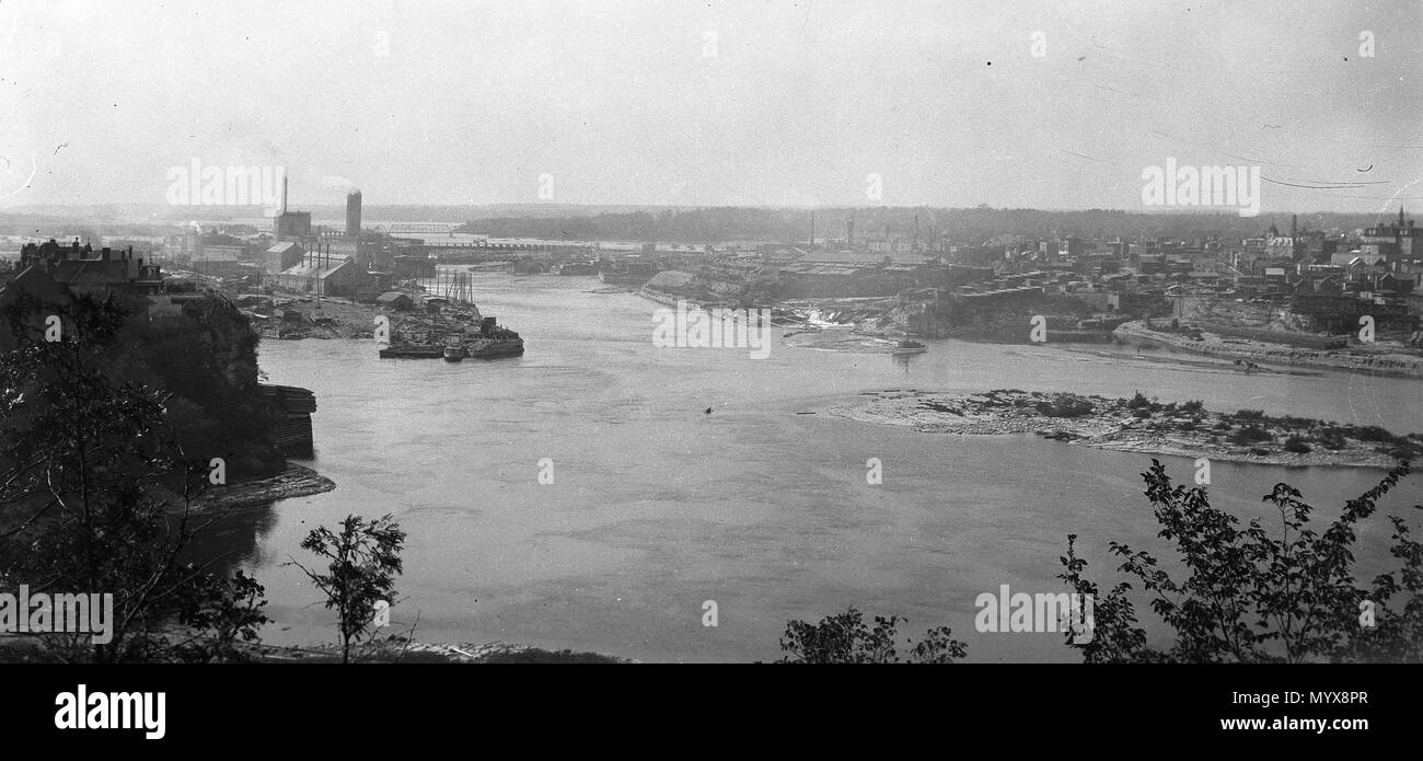 . Hull, Quebec on the right; lumber/paper mill in left background