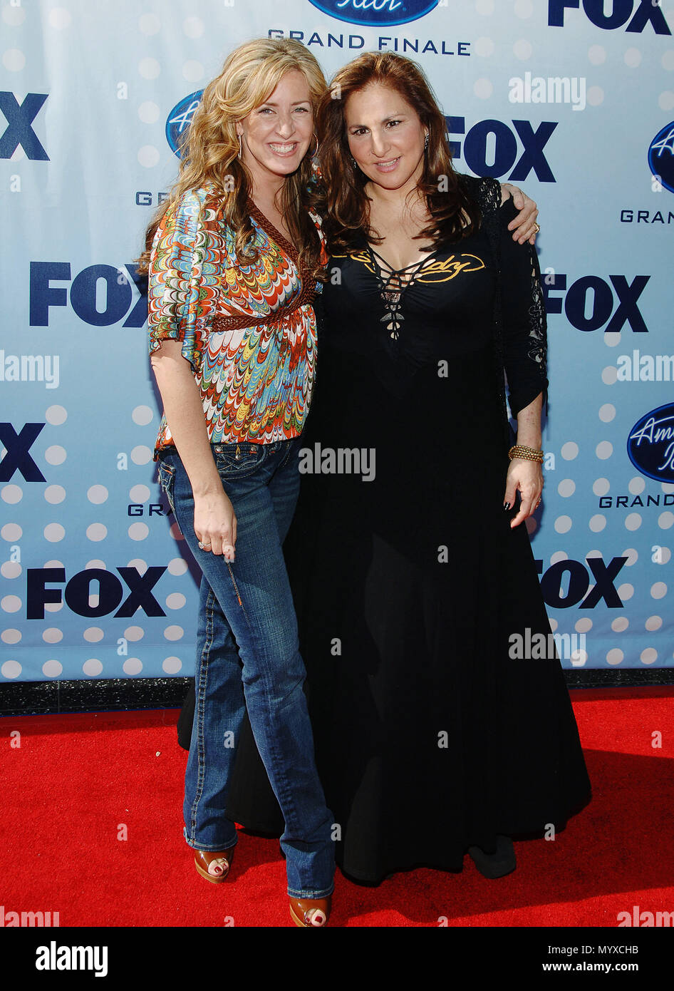 Joely Fisher  and Kathy Najimy arriving at the AMERICAN IDOL Final at the Kodak Theatre in Los Angeles.  eye contact full lenght smile FisherJoely NajimyKathy 25  Event in Hollywood Life - California, Red Carpet Event, USA, Film Industry, Celebrities, Photography, Bestof, Arts Culture and Entertainment, Celebrities fashion, Best of, Hollywood Life, Event in Hollywood Life - California, Red Carpet and backstage, Music celebrities, Topix, Couple, family ( husband and wife ) and kids- Children, brothers and sisters inquiry tsuni@Gamma-USA.com, Credit Tsuni / USA, 2006 to 2009 Stock Photo