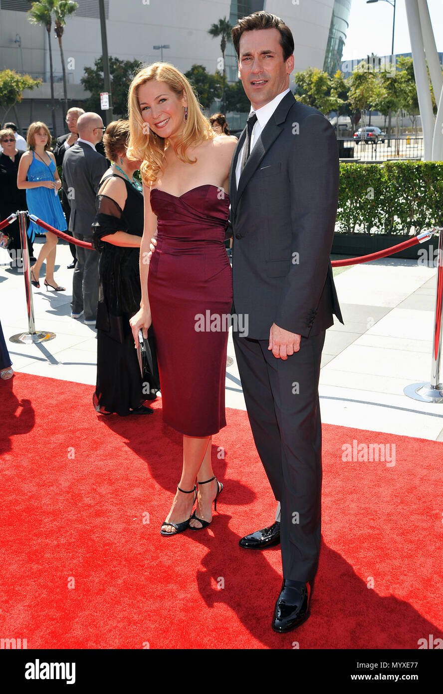 Jon Hamm and wife Jennifer Westfeldt 2009 Creatives Arts Emmys Awards at the Nokia Theatre In