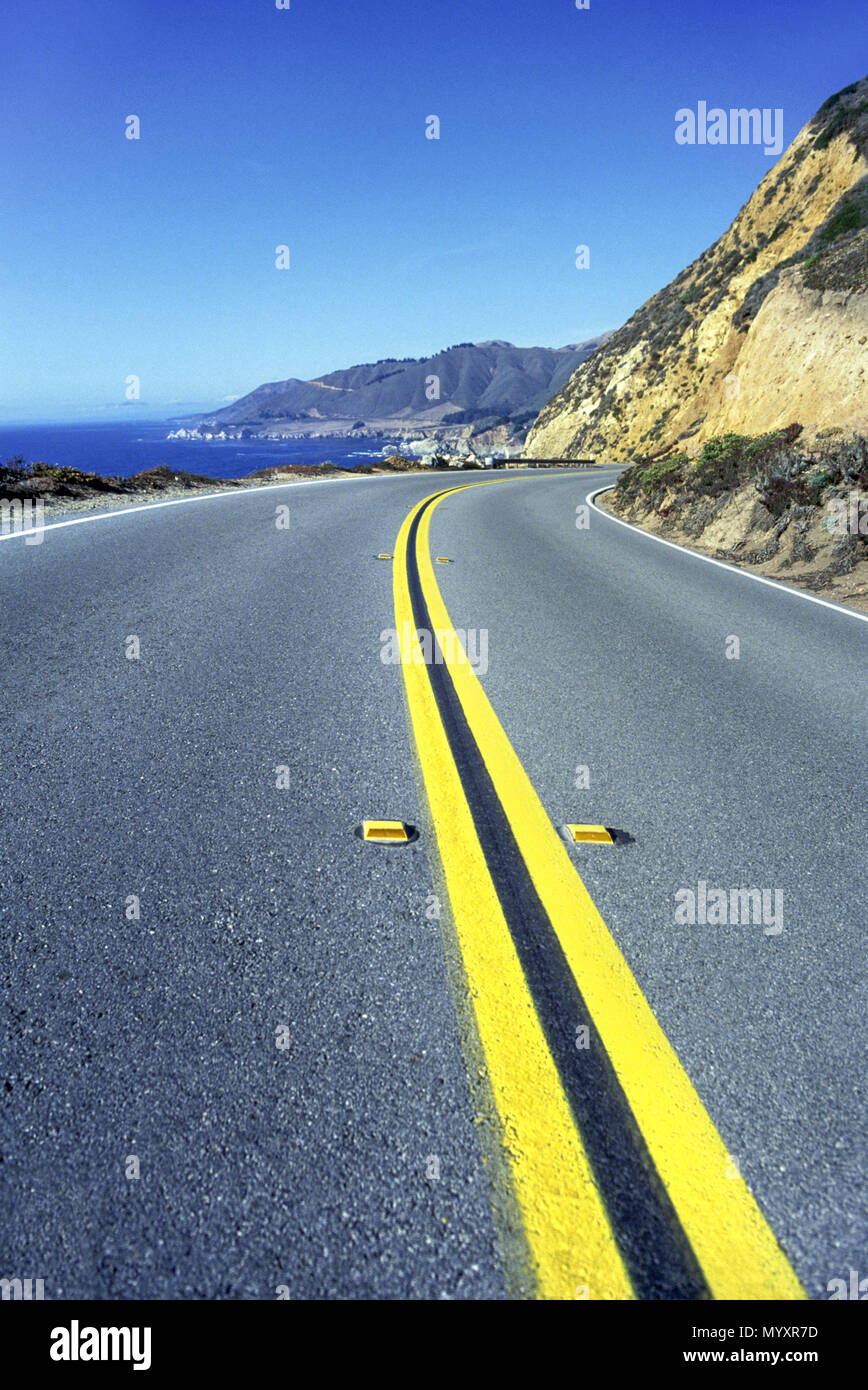 1992 HISTORICAL EMPTY CURVED ROAD DOUBLE YELLOW LINE PACIFIC COAST