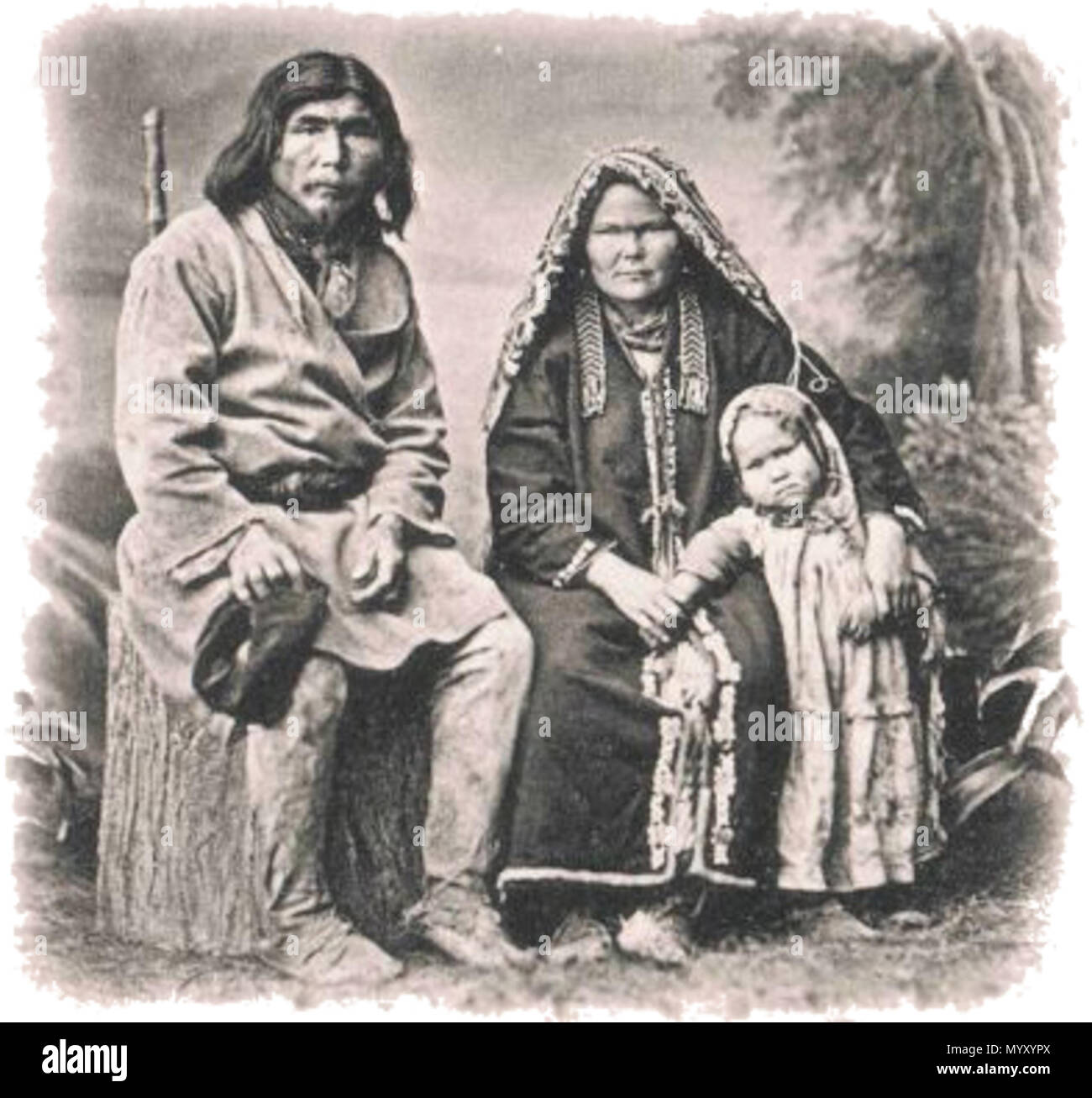 Francais Carte Postale Phototypie Scherer Nabholz Co Moscou Types De La Russie Du Nord Famille De Vogules Mansis Russkij Pochtovaya Kartochka Fototipiya Sherer Nabgolc I Ko Moskva 1901 Francais Carte Postale Phototypie Scherer Nabholz Co Moscou Types De La Russie Du Nord Famille De Vogules Mansis Russkij Pochtovaya Kartochka Fototipiya Sherer Nabgolc I Ko Moskva 1901