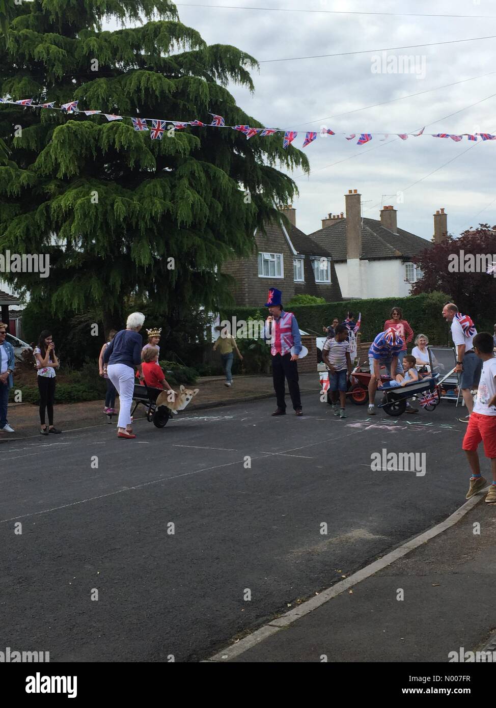 Cheam street hires stock photography and images Alamy