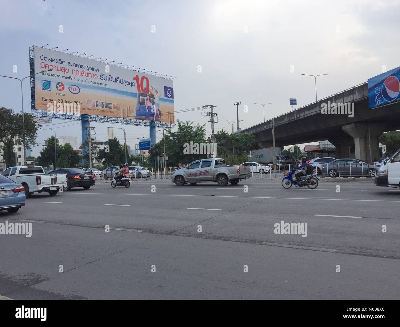Khwaeng lat yao khet chatuchak hi-res stock photography and images - Alamy